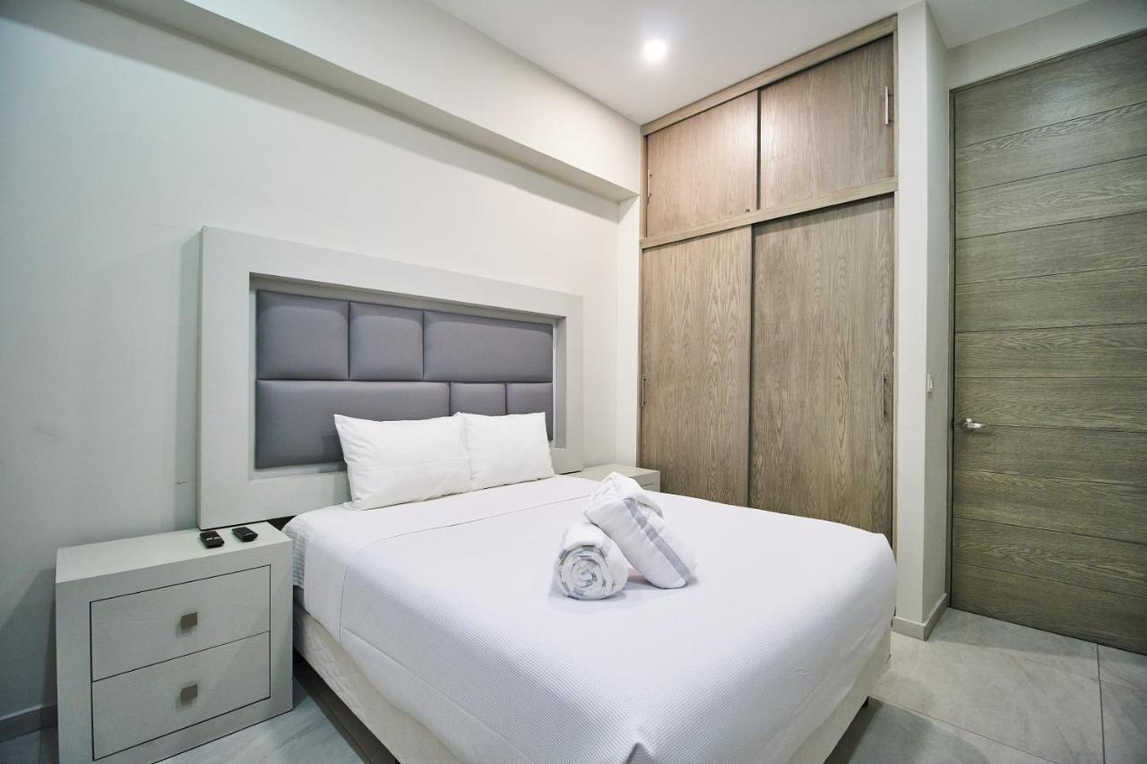Torre 42 Playa Del Carmen By Lockey Aparthotel Buitenkant foto