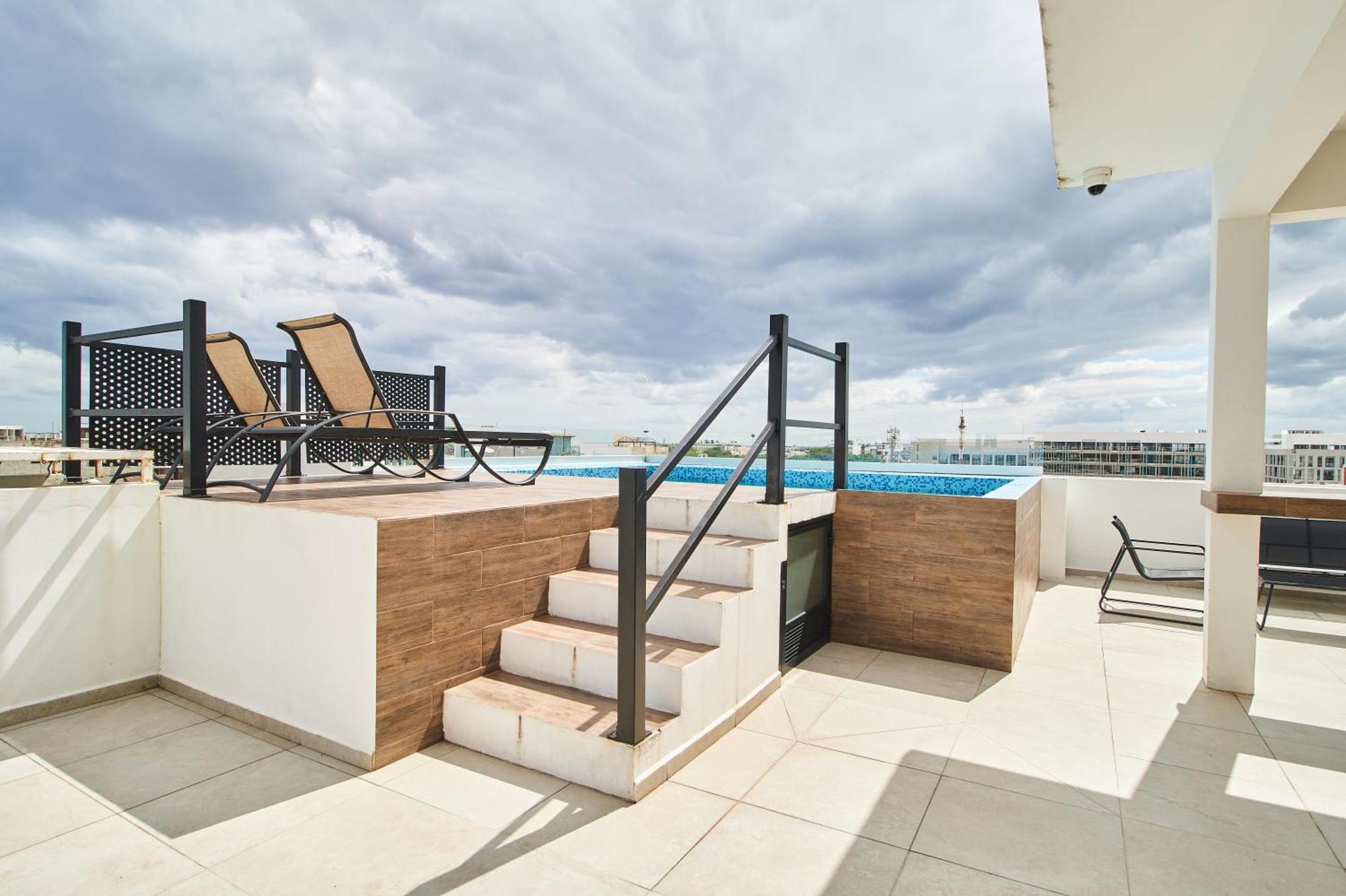 Torre 42 Playa Del Carmen By Lockey Aparthotel Buitenkant foto
